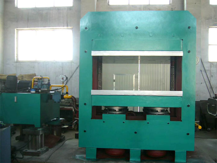 框式平板硫化机